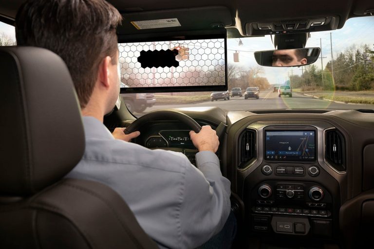 Sono ao volante pode estar relacionado a até 20% dos acidentes de trânsito