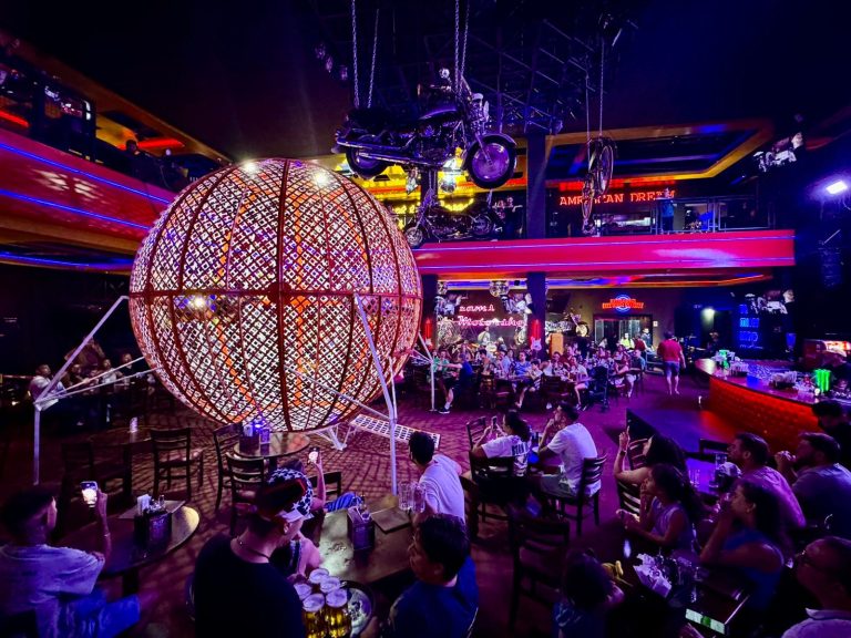 1 ano: Manobras no Globo da Morte foram assistidas por mais de 50 mil pessoas