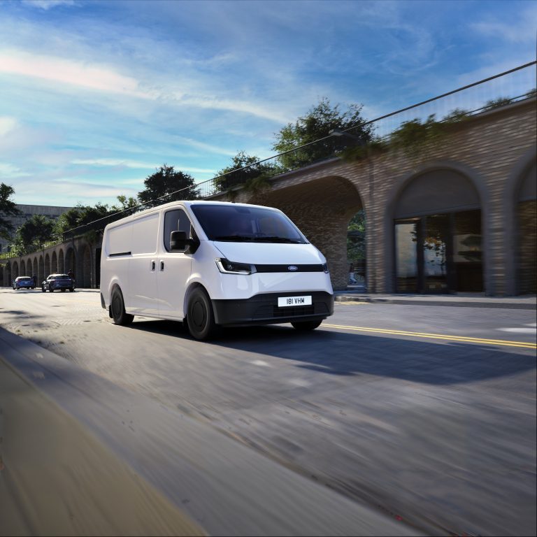 Ford Pro anuncia o lançamento da Transit City no Brasil