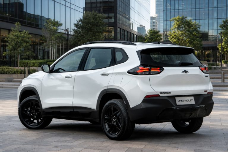 Chevrolet reforça pacote de segurança e eficiência urbana do Tracker