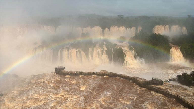 Confira quais passseios estão intertitados nas Cataratas