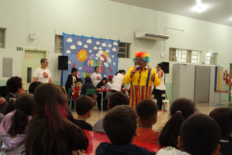 Dia das Crianças é celebrado com alunos da rede municipal e com ação especial
